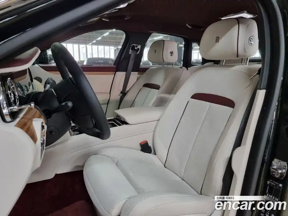 Rolls-Royce Ghost 2021 6.7 гидро в Москве № 407314, фото 10