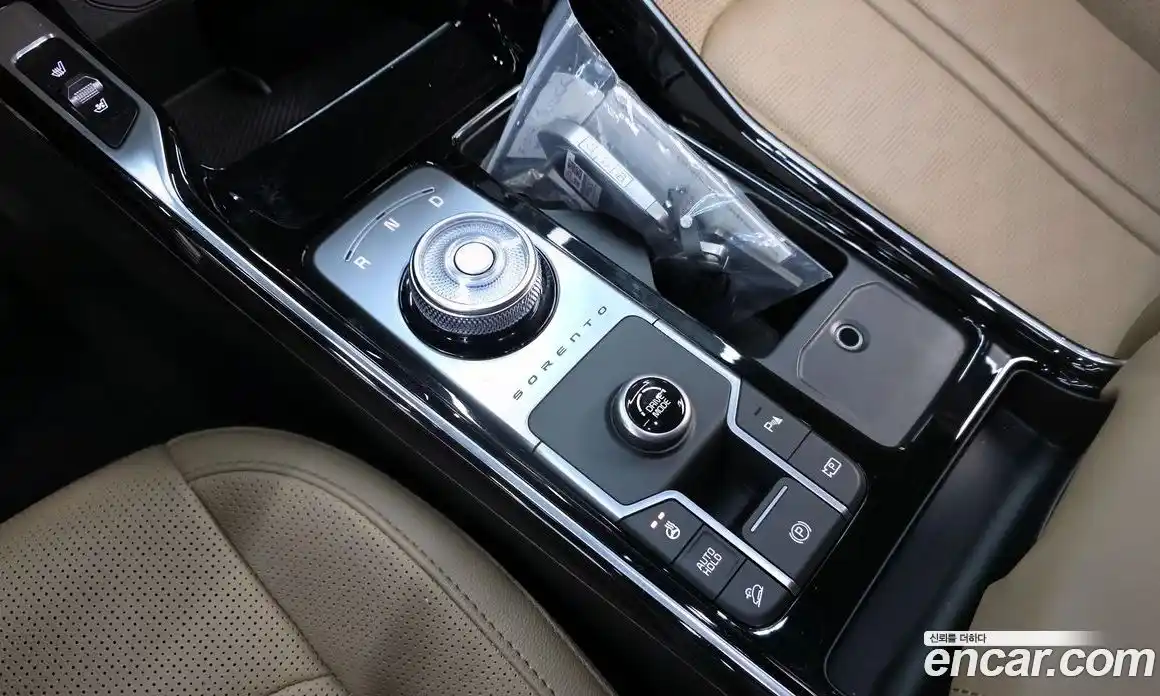 Kia Sorento 2023 1.6 гидро в Москве № 50305, фото 9