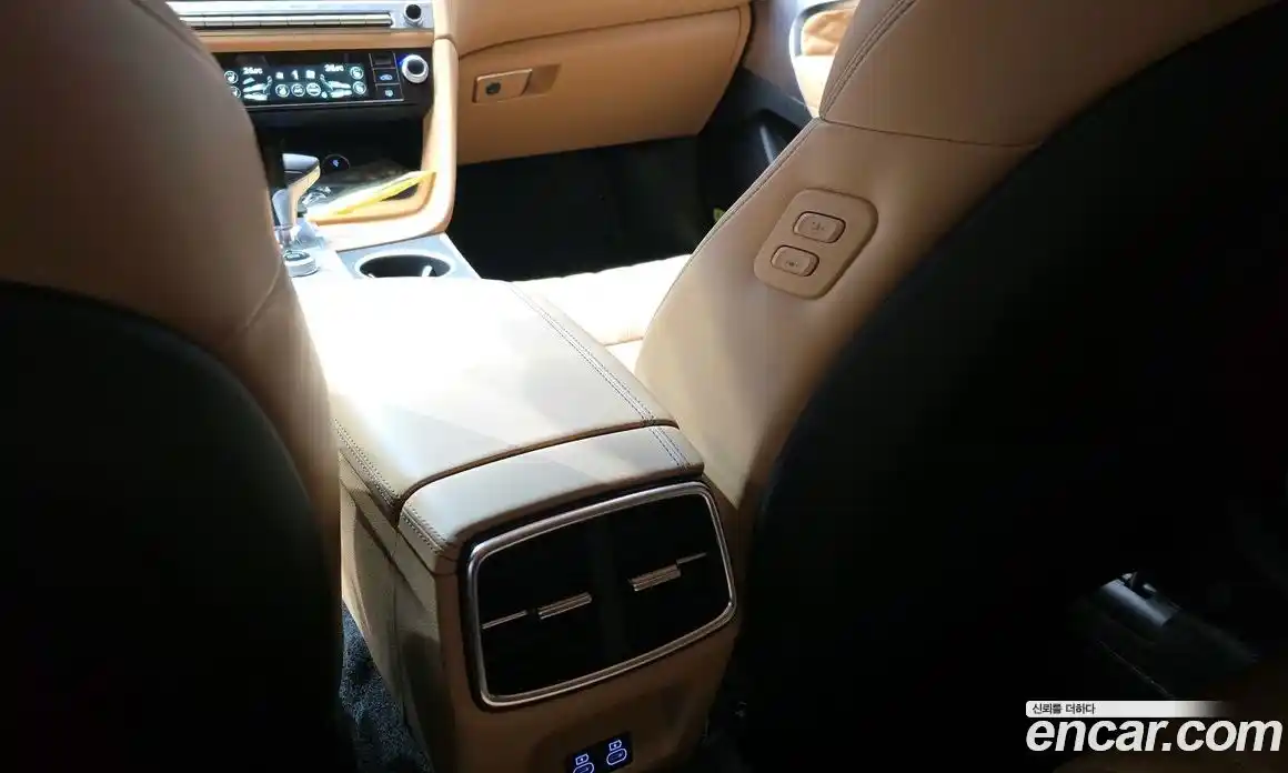 Genesis G70 2024 2.5 гидро в Москве № 84230, фото 18