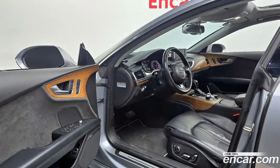 Audi A7 2015 3.0 гидро в Москве № 859990, фото 10
