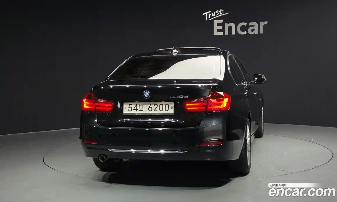 BMW 3-Series 2015 2.0 гидро в Москве № 892007, фото 4