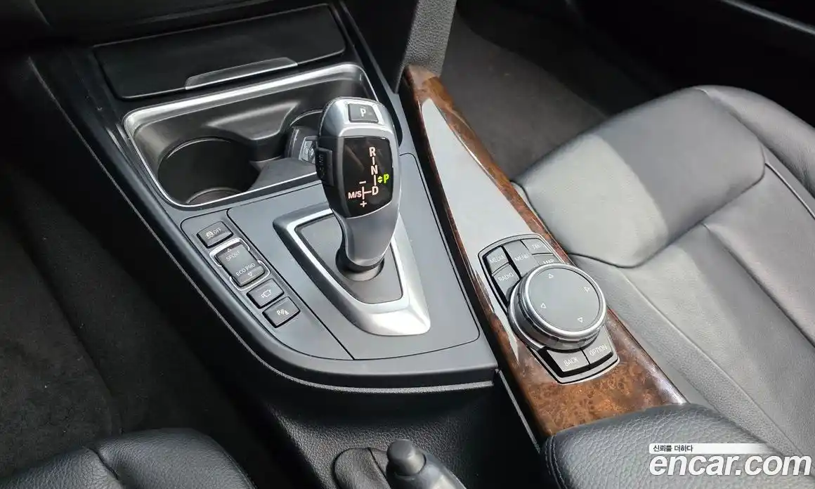 BMW 3-Series 2015 2.0 гидро в Москве № 892007, фото 9