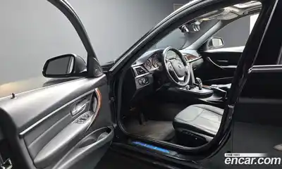 BMW 3-Series 2015 2.0 гидро в Москве № 892007, миниатюра 10