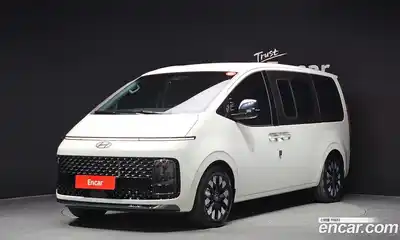 Hyundai Staria, 2024