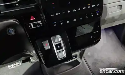 Hyundai Staria 2024 2.2 гидро в Москве № 109363, миниатюра 9