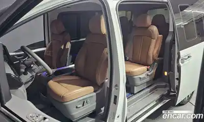 Hyundai Staria 2024 2.2 гидро в Москве № 109363, миниатюра 10
