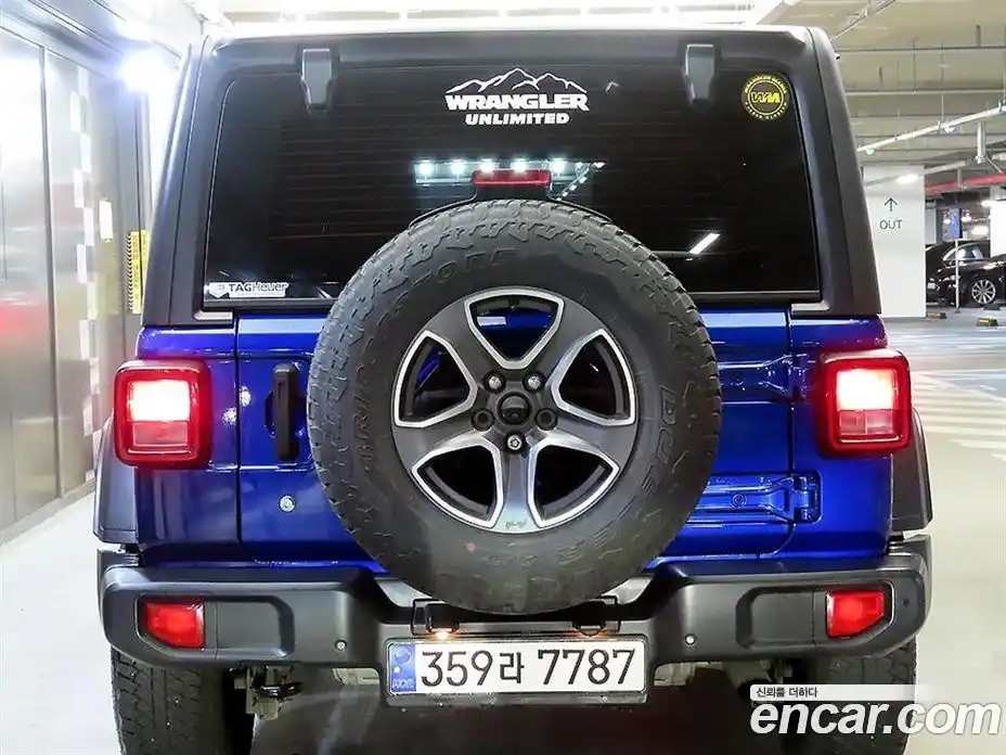 Jeep Wrangler 2018 2.0 гидро в Москве № 1139286, фото 3
