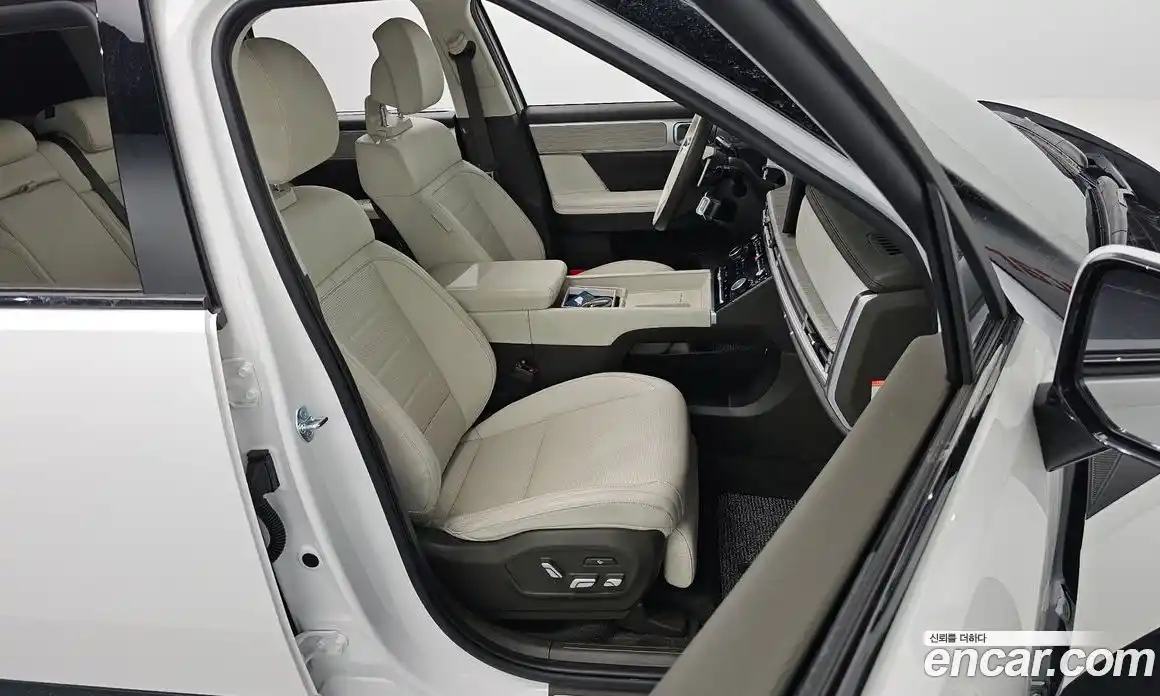 Hyundai Santa Fe 2024 1.6 гидро в Москве № 131061, фото 12