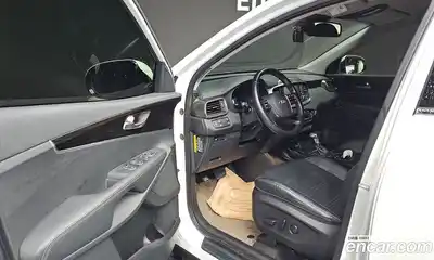 Kia Sorento 2019 2.0 гидро в Москве № 131672, миниатюра 10