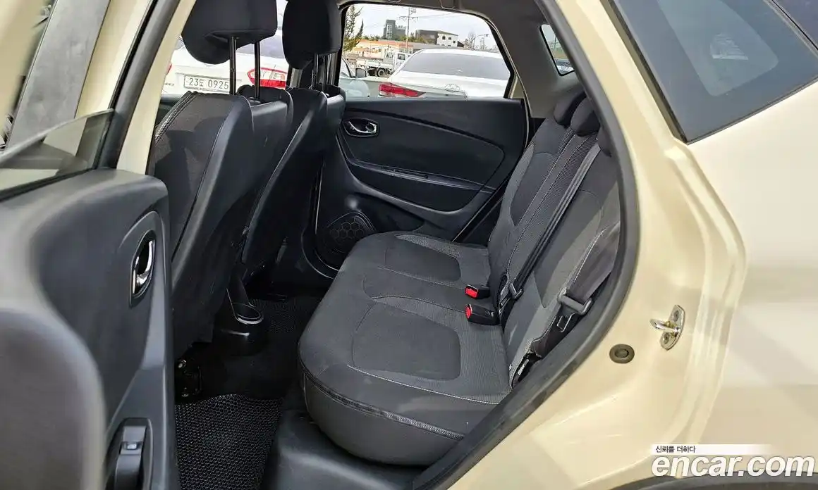 Renault QM3 2015 1.5 гидро в Москве № 149711, фото 11