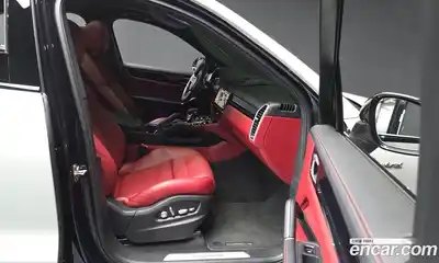 Porsche Cayenne 2021 3.0 гидро в Москве № 165068, миниатюра 10