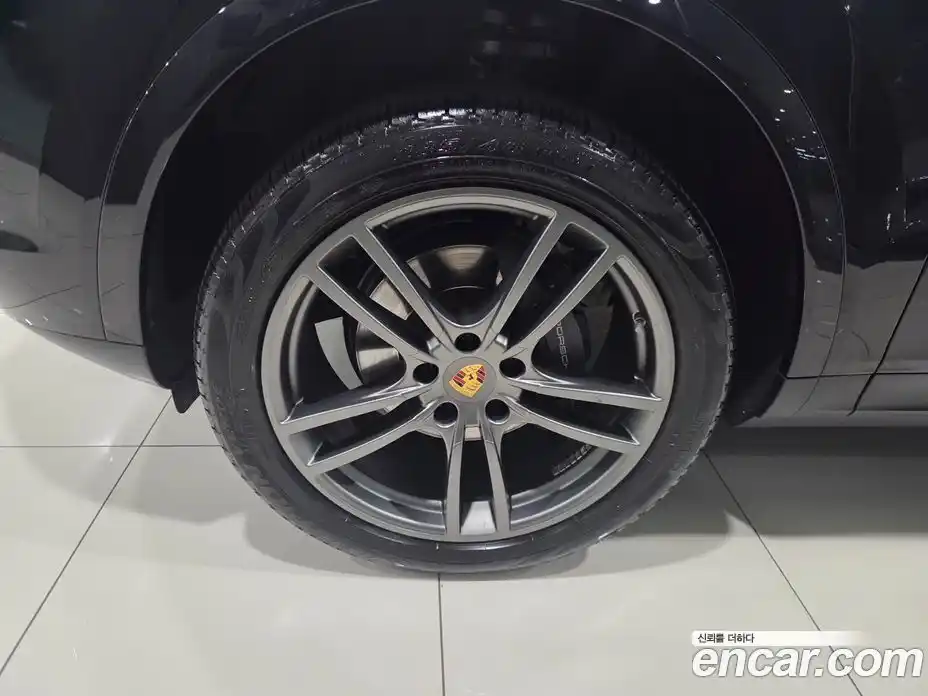 Porsche Cayenne 2022 3.0 гидро в Москве № 165741, фото 5
