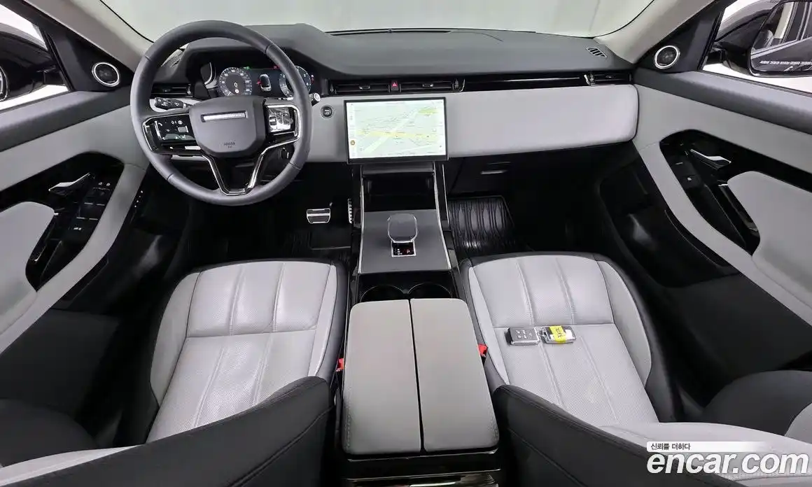 Land Rover Range-Rover Evoque 2024 2.0 гидро в Москве № 165933, фото 7
