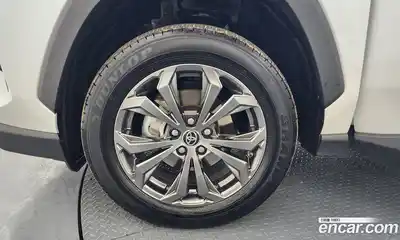 Toyota RAV4 2023 2.5 гидро в Москве № 170157, миниатюра 5