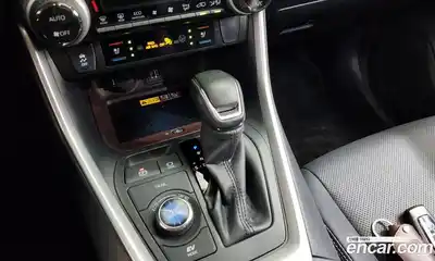 Toyota RAV4 2023 2.5 гидро в Москве № 170157, миниатюра 9