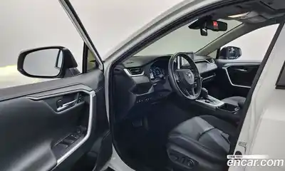 Toyota RAV4 2023 2.5 гидро в Москве № 170157, миниатюра 10