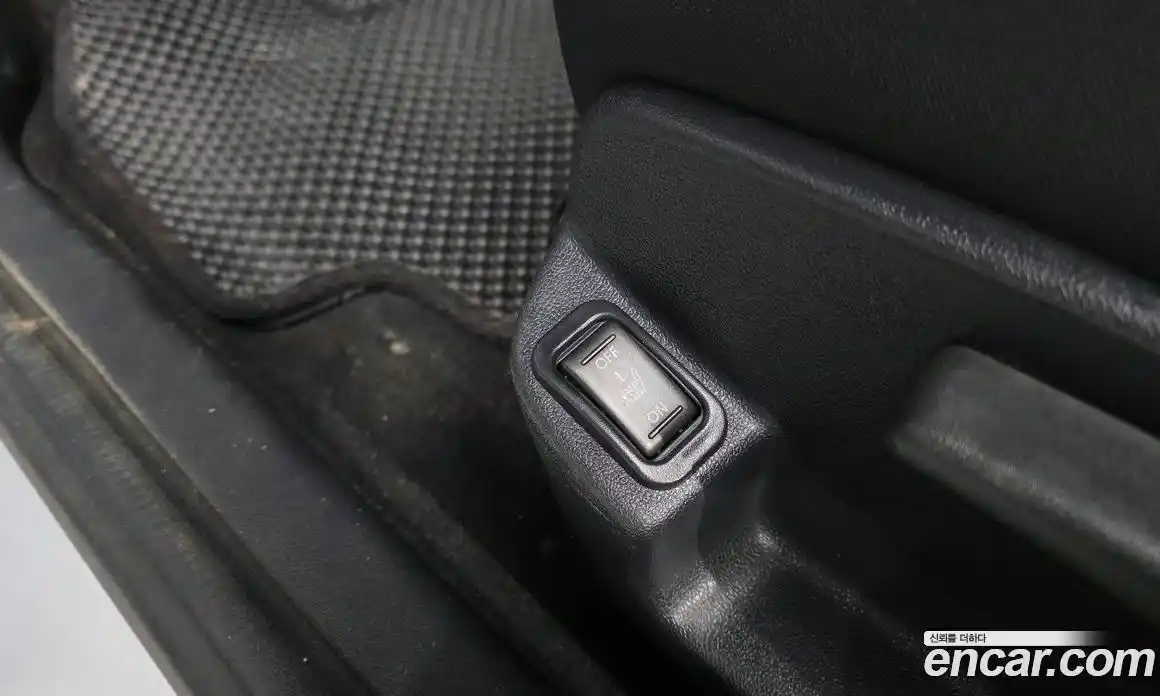 Renault SM3 2014 1.6 гидро в Москве № 1834686, фото 25