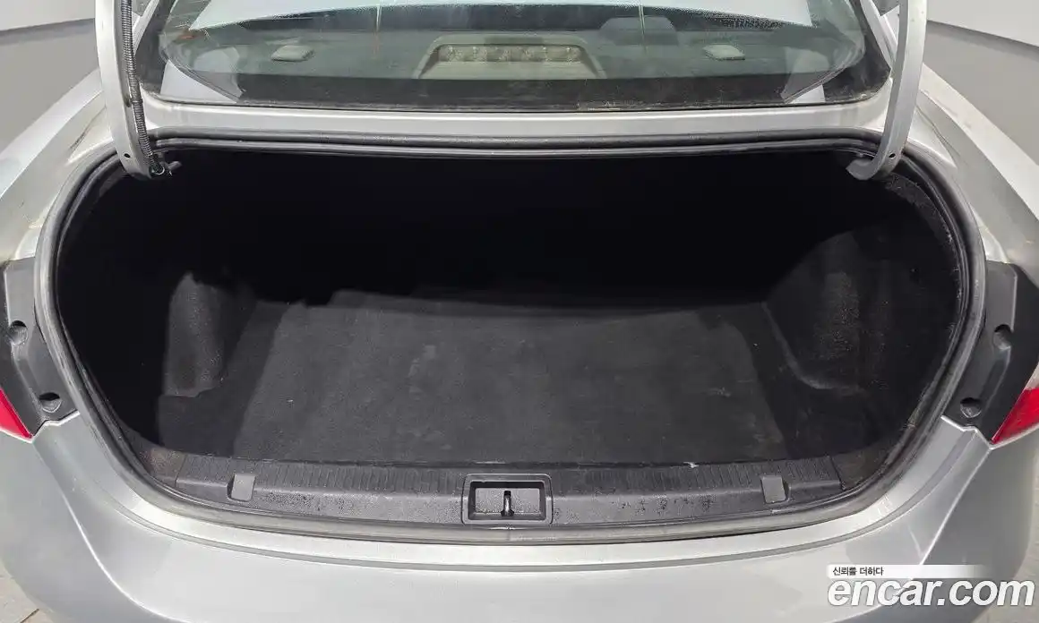 Renault SM3 2014 1.6 гидро в Москве № 1834686, фото 26