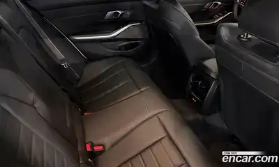 BMW 3-Series 2025 3.0 гидро в Москве № 1835478, миниатюра 10