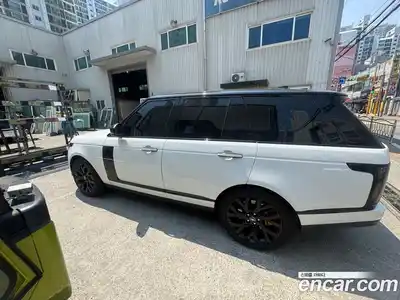 Land Rover Range-Rover 2018 4.4 гидро в Москве № 1982061, миниатюра 10