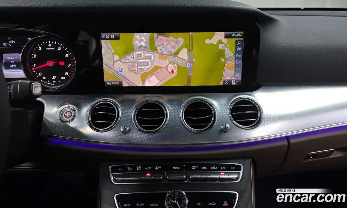 Mercedes-Benz E-Class 2020 2.0 гидро в Москве № 2049657, фото 20