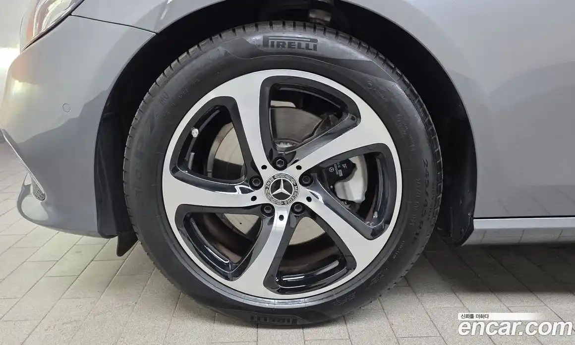 Mercedes-Benz E-Class 2020 2.0 гидро в Москве № 2049657, фото 5