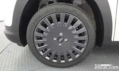 Hyundai Casper 2023 1.0 гидро в Москве № 2049886, миниатюра 4