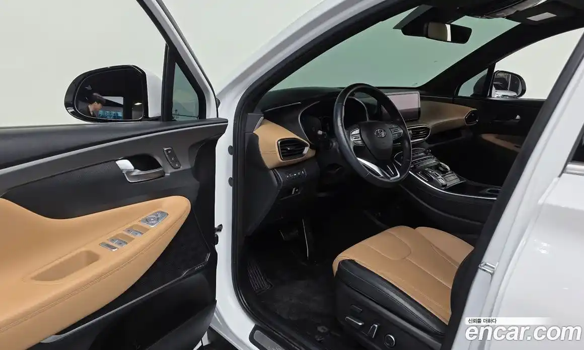 Hyundai Santa Fe 2023 2.5 гидро в Москве № 2049890, фото 10