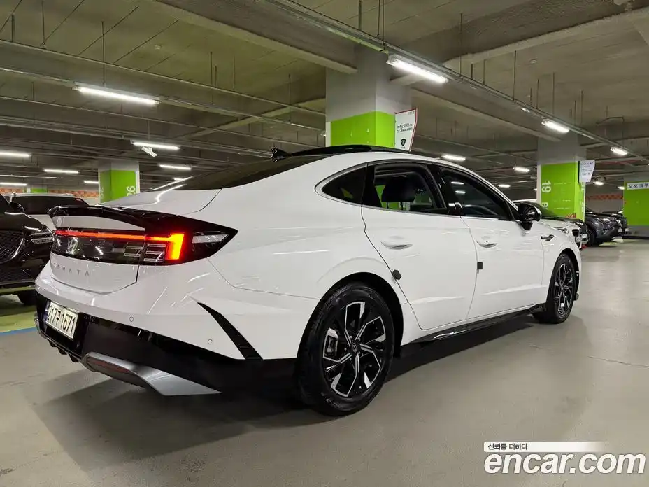 Hyundai Sonata 2023 1.6 гидро в Москве № 2050110, фото 2