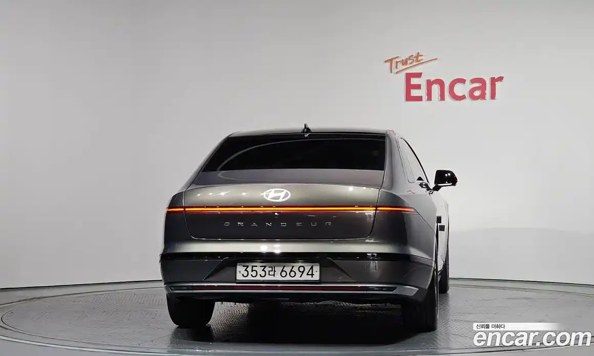 Hyundai Grandeur 2023 2.5 гидро в Москве № 2050128, фото 4
