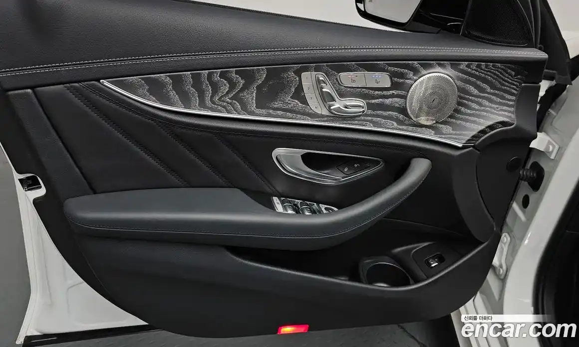 Mercedes-Benz E-Class 2023 3.0 гидро в Москве № 2050134, фото 13