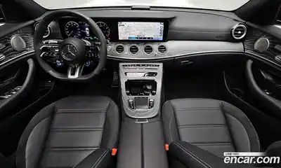 Mercedes-Benz E-Class 2023 3.0 гидро в Москве № 2050134, миниатюра 9