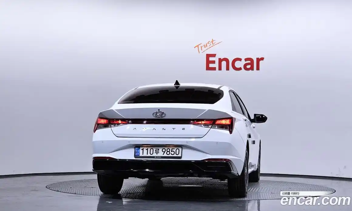 Hyundai Avante 2022 1.6 гидро в Москве № 2050171, фото 4