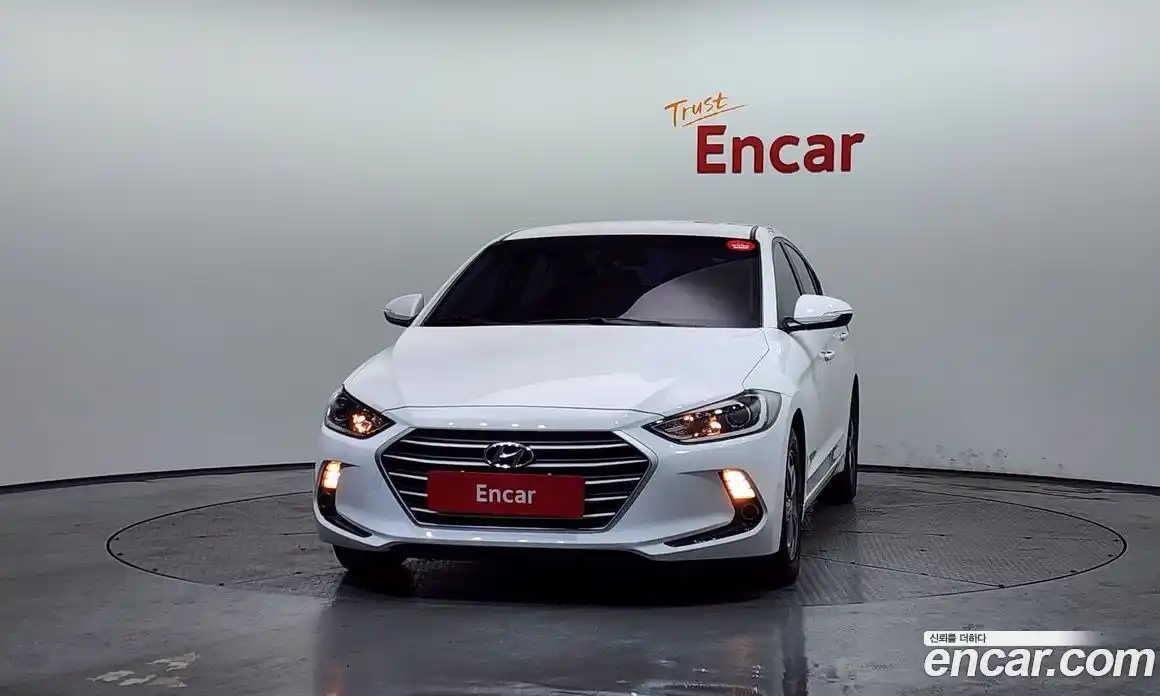 Hyundai Avante 2015 1.6 гидро в Москве № 2050258, фото 3