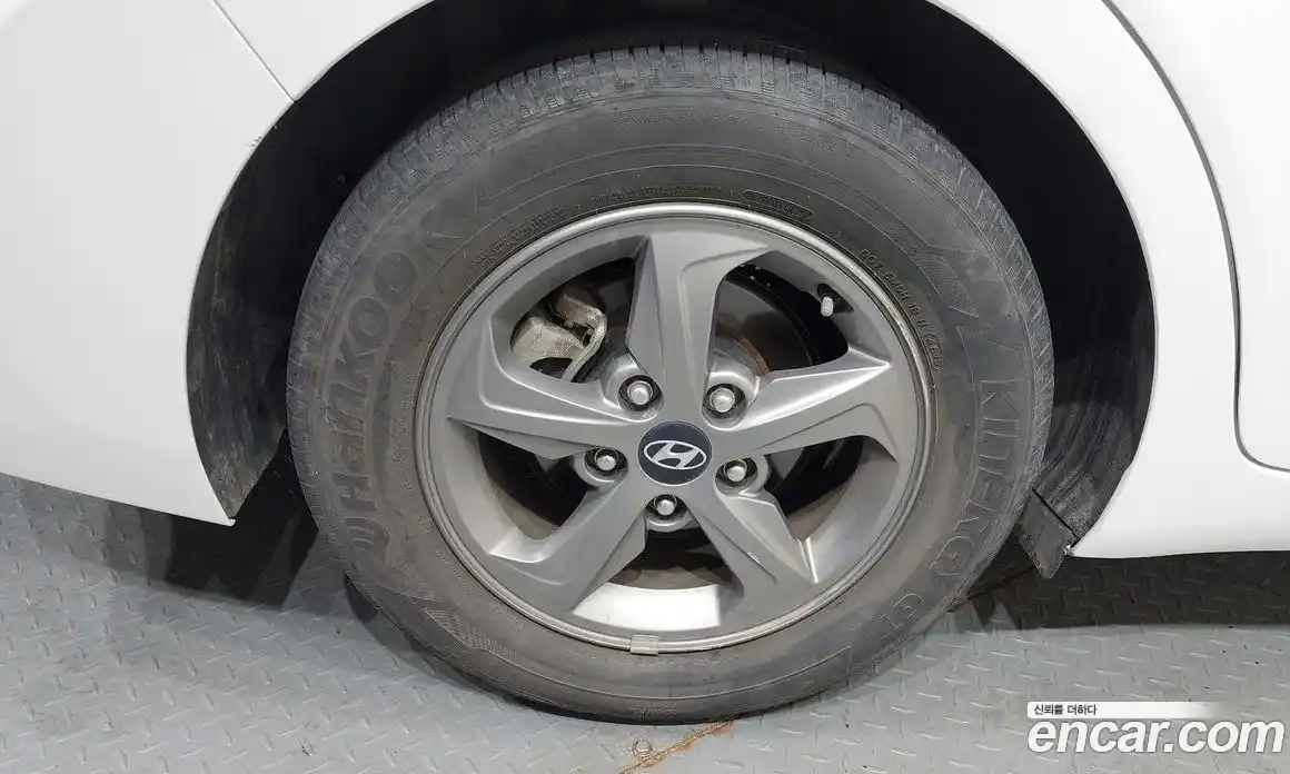 Hyundai Avante 2015 1.6 гидро в Москве № 2050258, фото 5