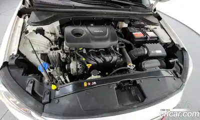 Hyundai Avante 2015 1.6 гидро в Москве № 2050258, миниатюра 6