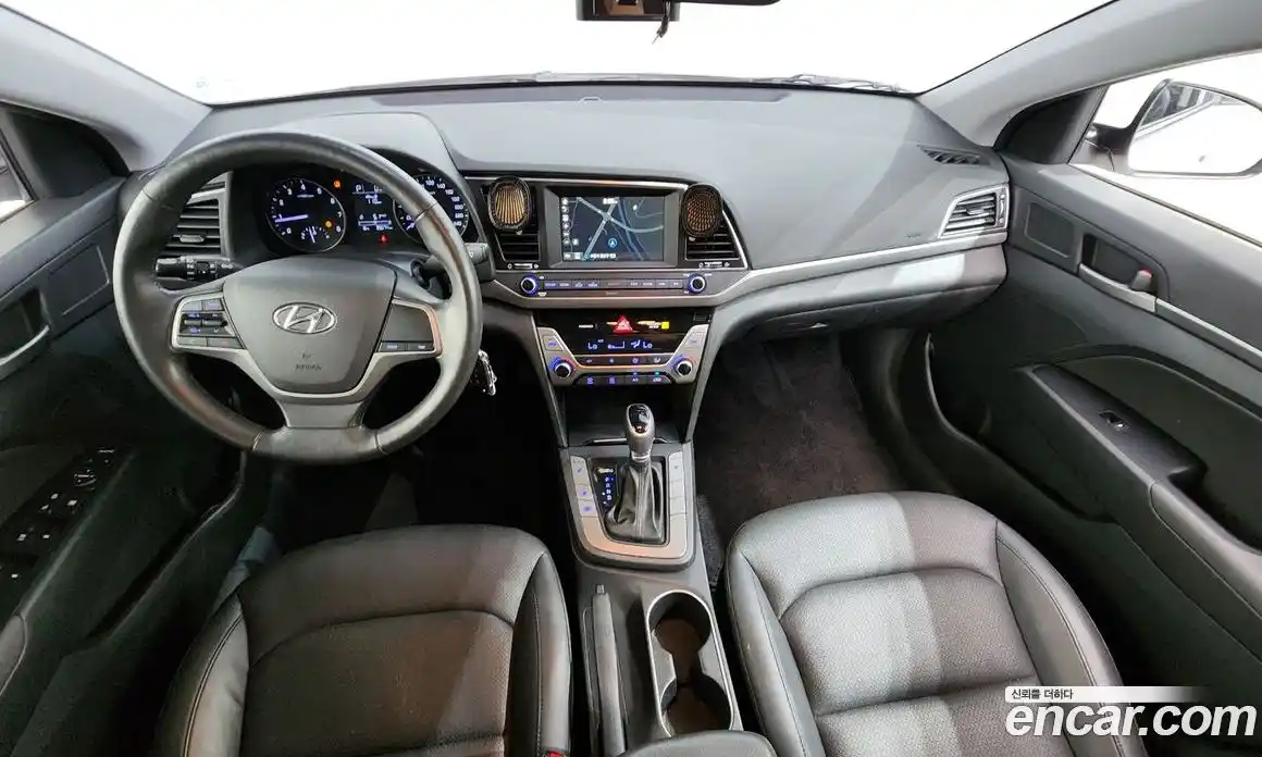 Hyundai Avante 2015 1.6 гидро в Москве № 2050258, фото 7