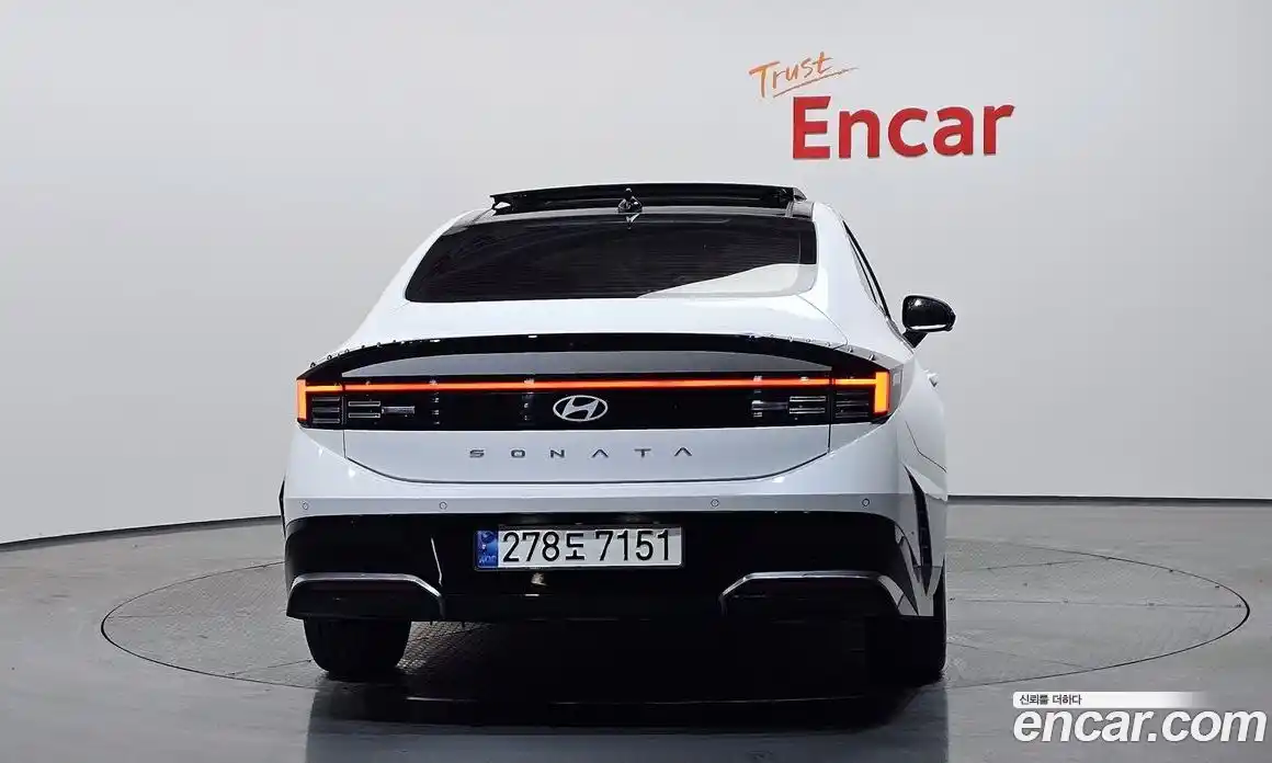 Hyundai Sonata 2023 1.6 гидро в Москве № 2050260, фото 4