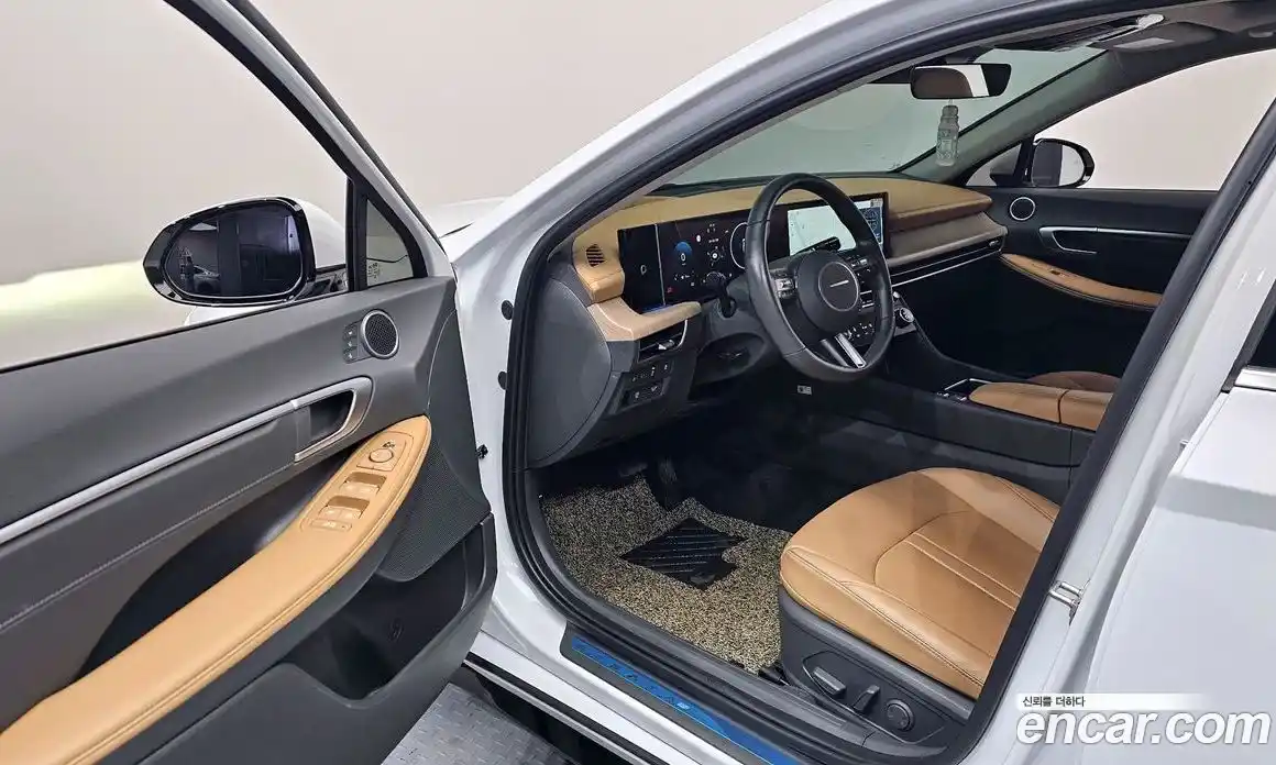 Hyundai Sonata 2023 1.6 гидро в Москве № 2050260, фото 10