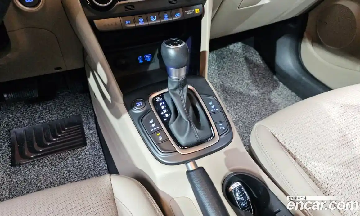 Hyundai Kona 2019 1.6 гидро в Москве № 2050281, фото 9