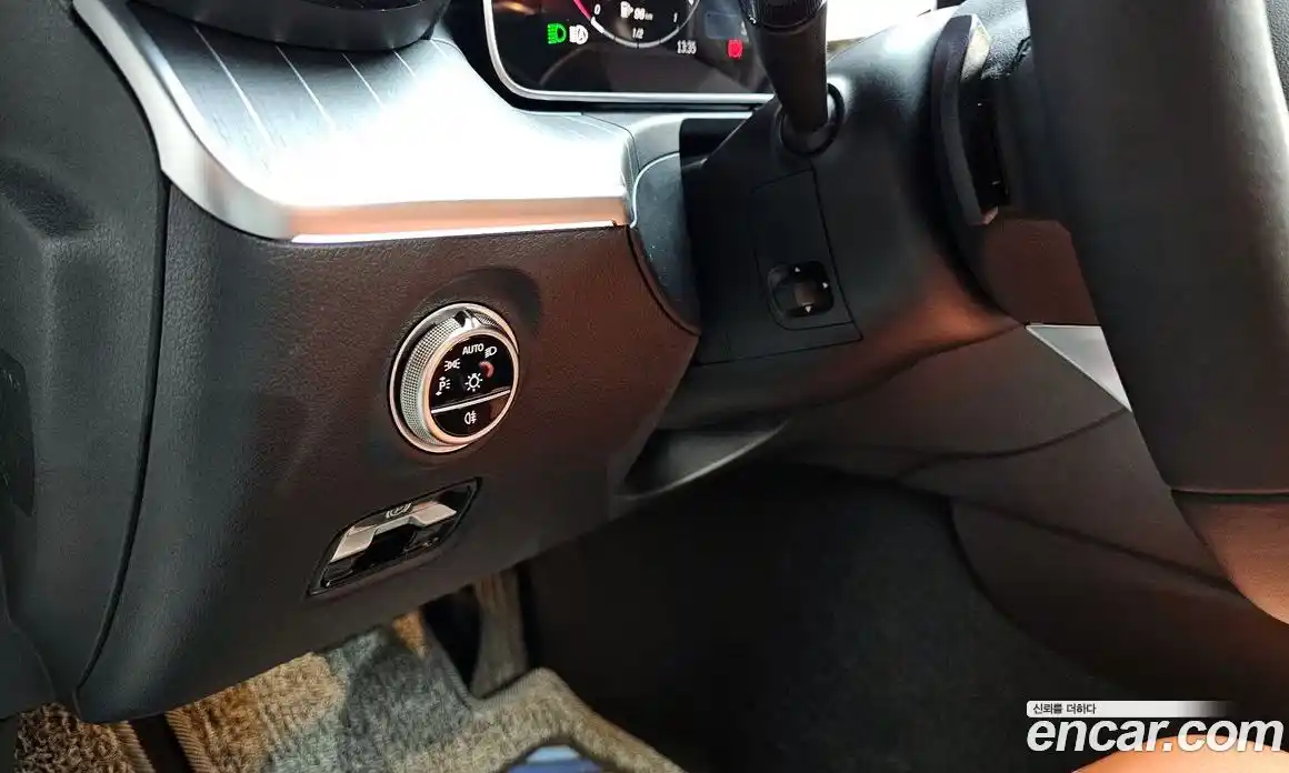 Mercedes-Benz C-Class 2025 2.0 гидро в Москве № 2050370, фото 19