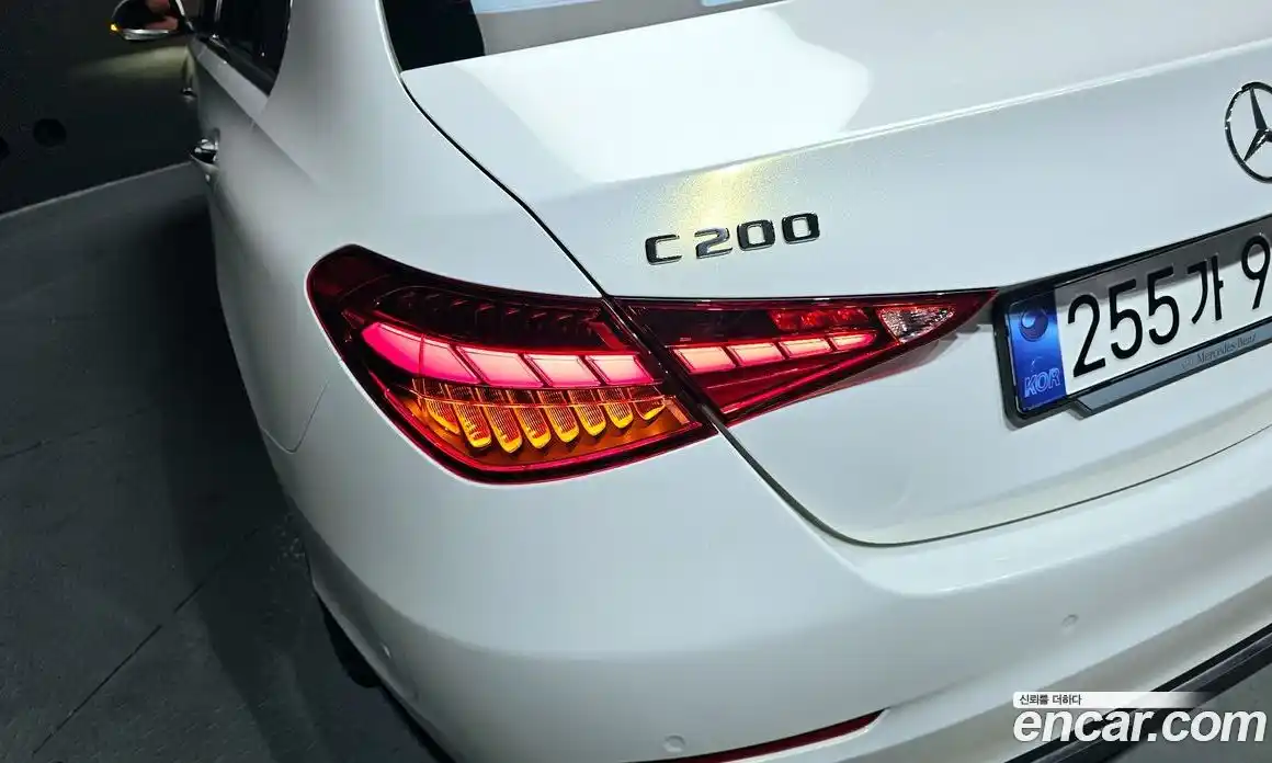 Mercedes-Benz C-Class 2025 2.0 гидро в Москве № 2050370, фото 9