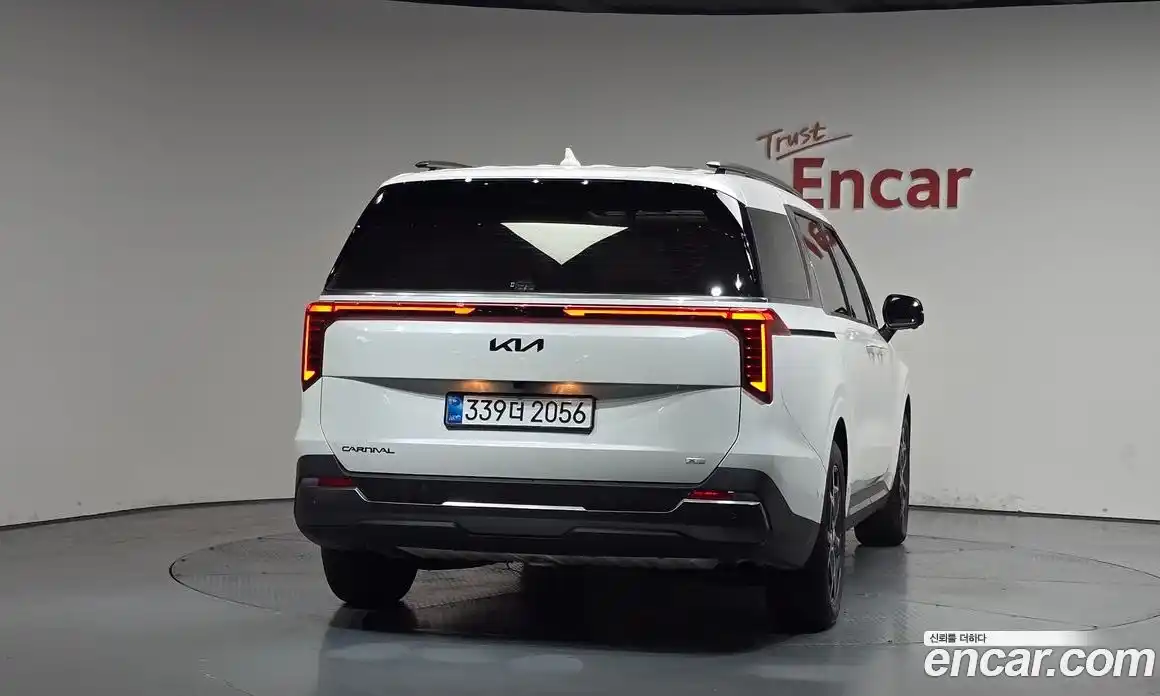 Kia Canival 2025 3.5 гидро в Москве № 2050590, фото 3