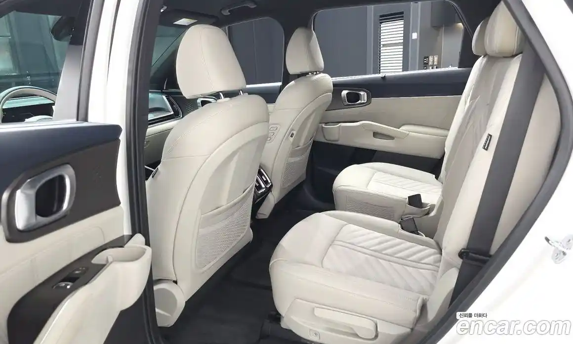 Kia Sorento 2023 1.6 гидро в Москве № 2050823, фото 16