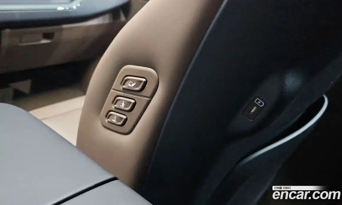 Kia EV9 2024 0.2 гидро в Москве № 2050824, фото 34