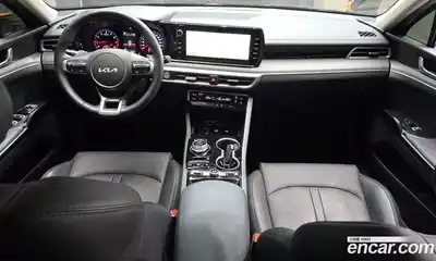 Kia K5 2023 2.0 гидро в Москве № 2050833, миниатюра 10