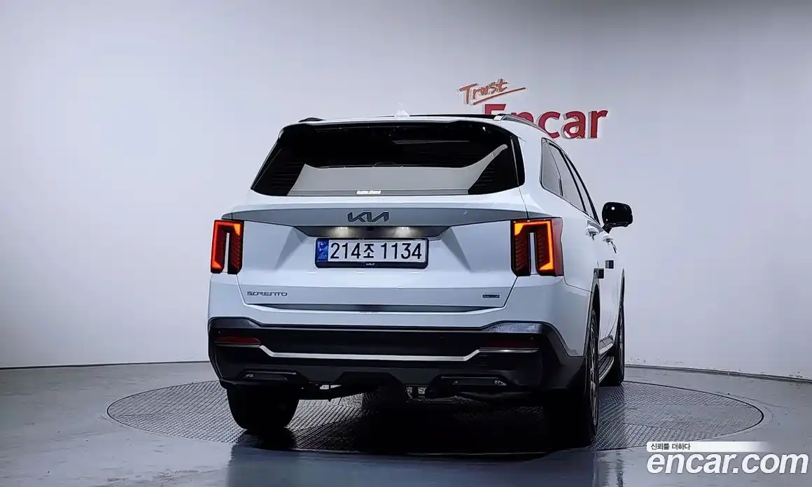 Kia Sorento 2024 1.6 гидро в Москве № 2050926, фото 3