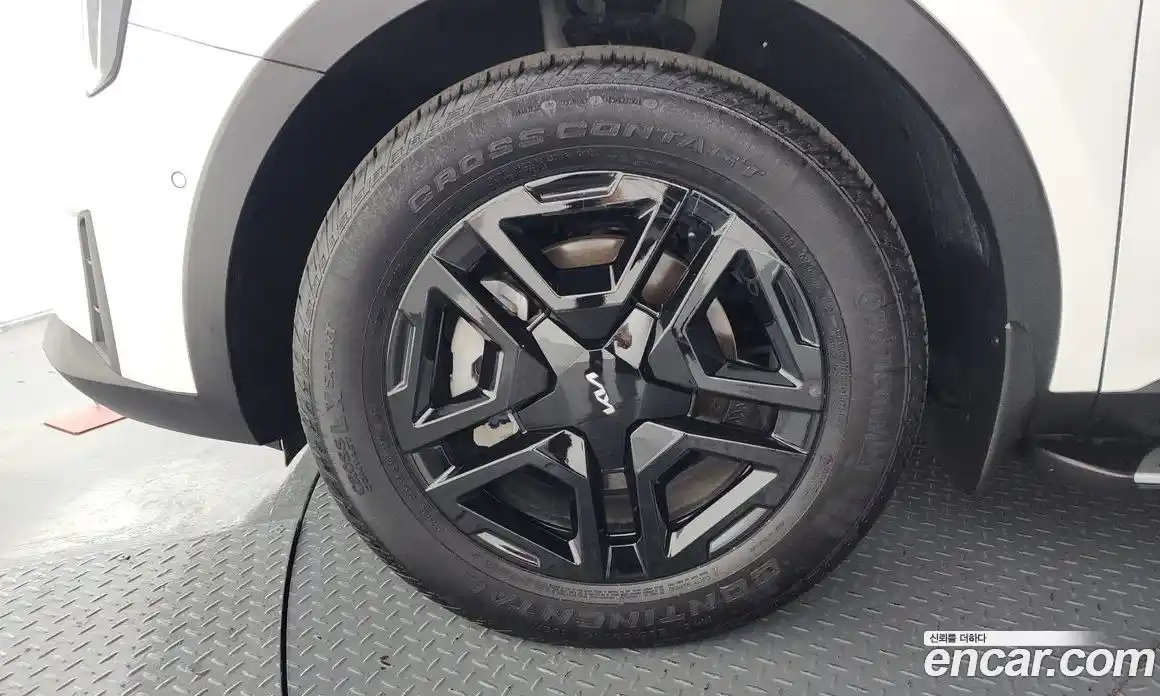 Kia Sorento 2024 1.6 гидро в Москве № 2050926, фото 4