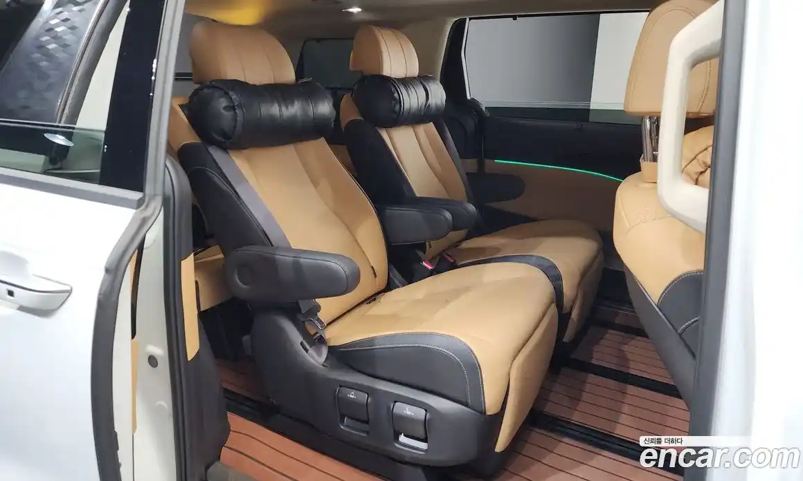 Kia Canival 2021 2.2 гидро в Москве № 2051000, фото 11