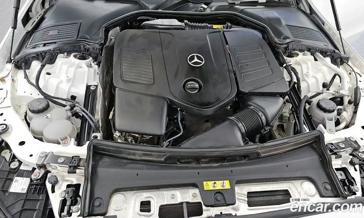 Mercedes-Benz C-Class 2024 2.0 гидро в Москве № 2051228, фото 6